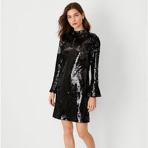 NWT Ann Taylor Sequin Bell Sleeve Shift Dress Size 2